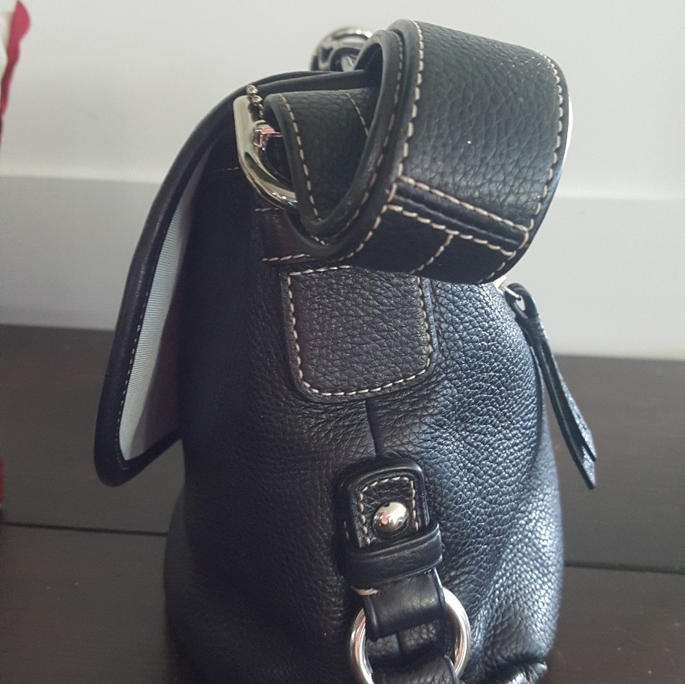Coach Handbag - Picture 3 of 4